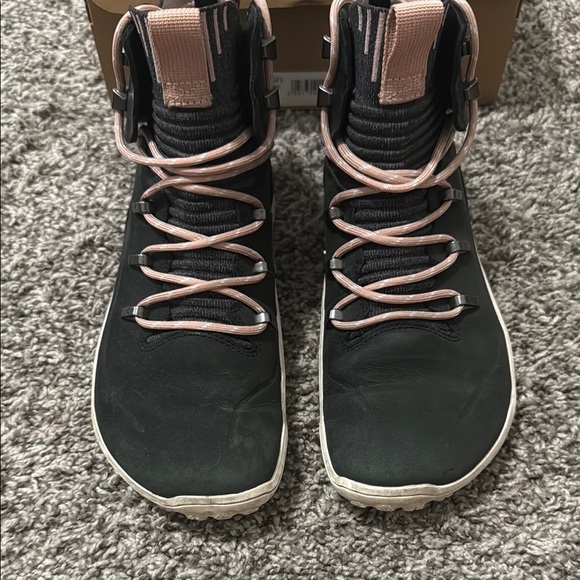 Vivo barefoot Women's Hiking Boot - Picture 5 of 10